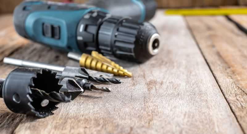 How to choose a cordless drill for your home improvement project?Some people choose to buy a cordless drill because they are afraid of their drill being broken out of the box